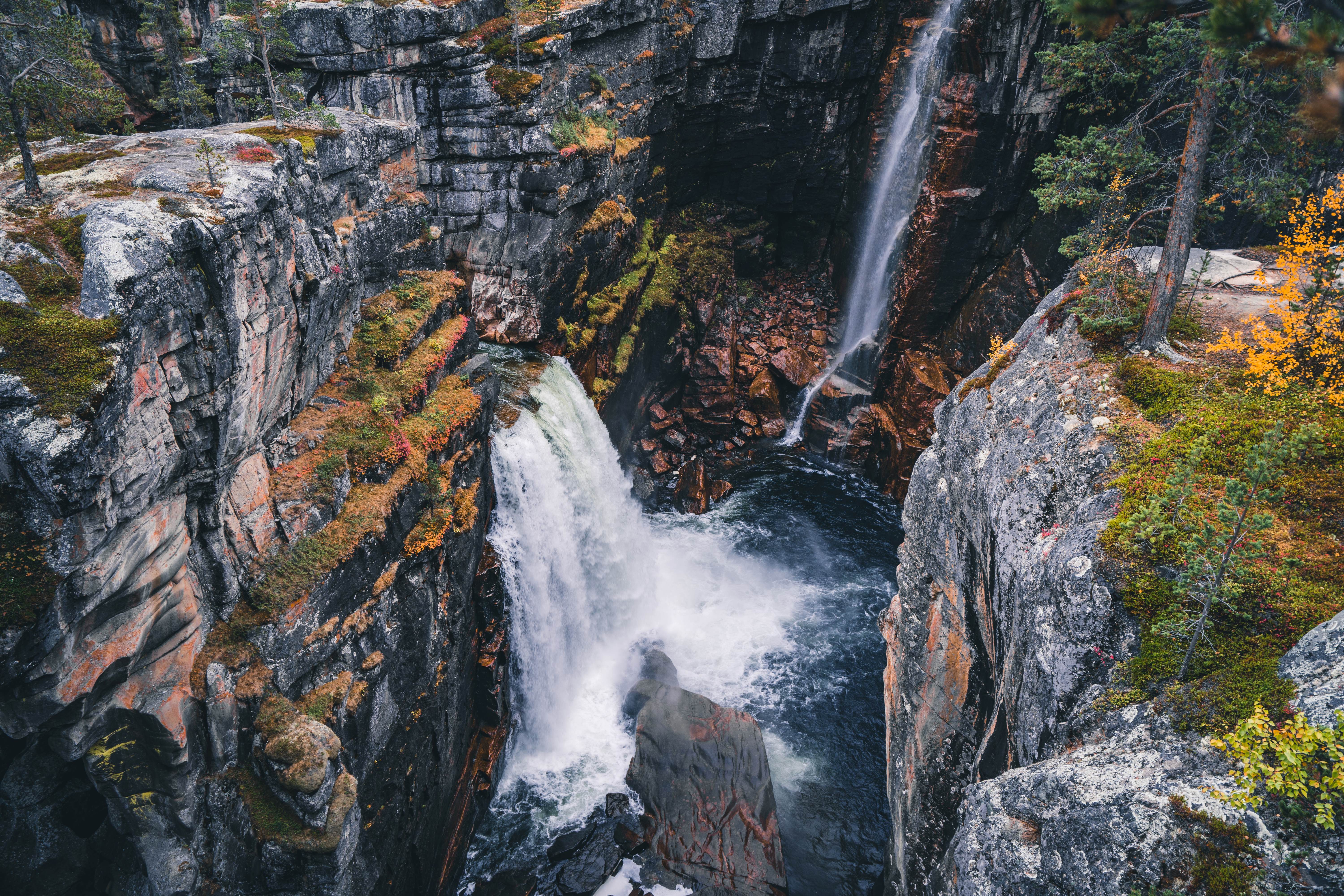 Imo waterfall in Reisa National Park. Photo: Petr Pavlíček