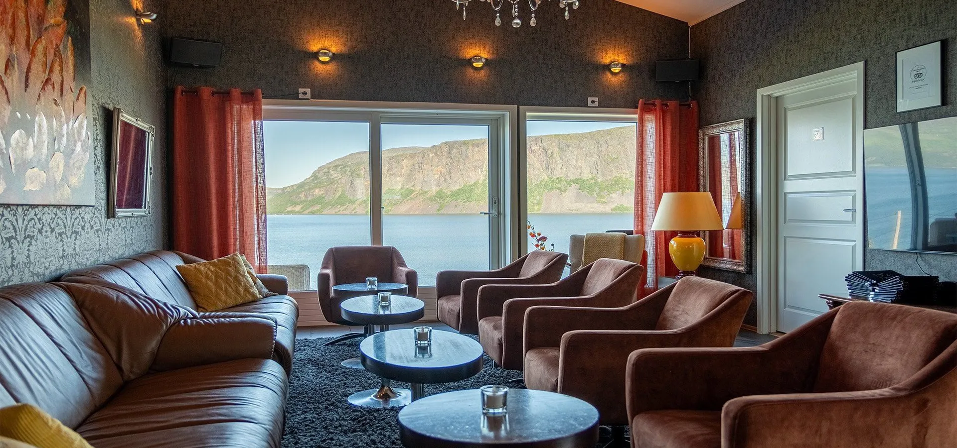 Arctic Panorama Lodge