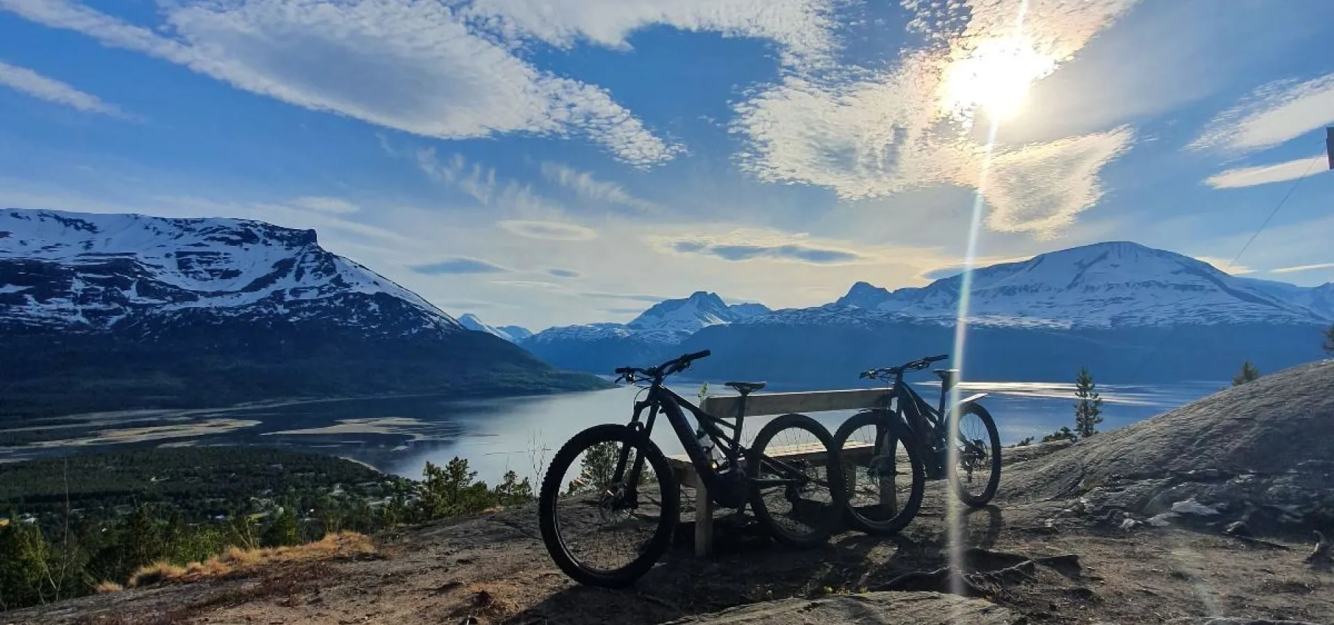 Fulldempet EL-sykkel til leie - Activenorth