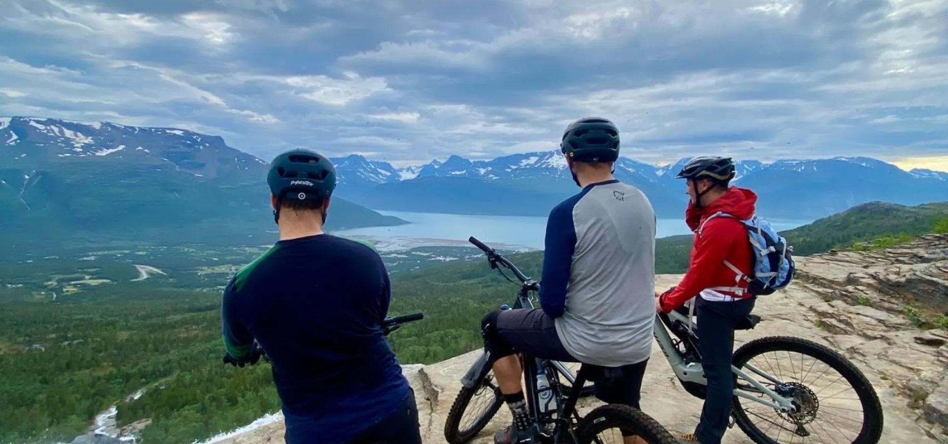 Fulldempet EL-sykkel til leie - Activenorth