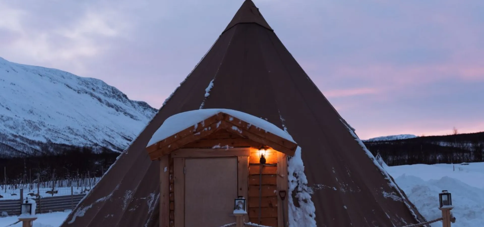 Reindeer Feeding and Sami Culture