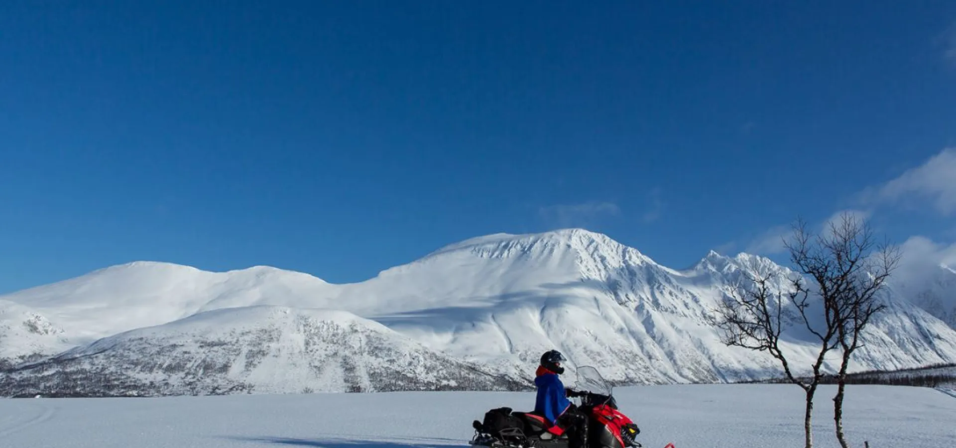 Snøscooteropplevelse - med transport fra Tromsø