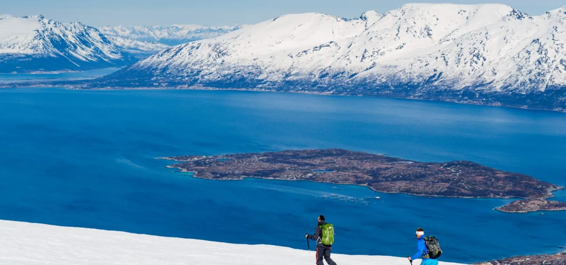Jesper Molin Ski Touring Lyngen Classics – Guidet gruppetur - Lyngen Ski og Klatring