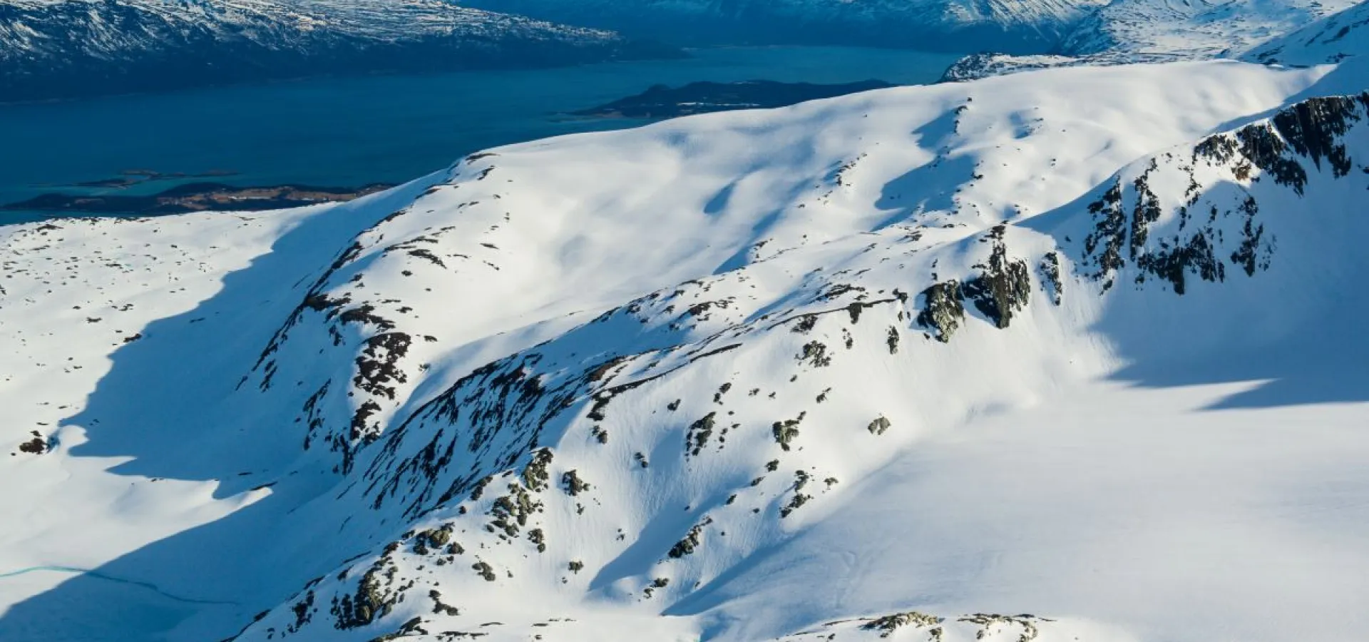 Prøv Ski Touring – Nybegynnervennlig fjelleventyr - Lyngen Ski & Klatring