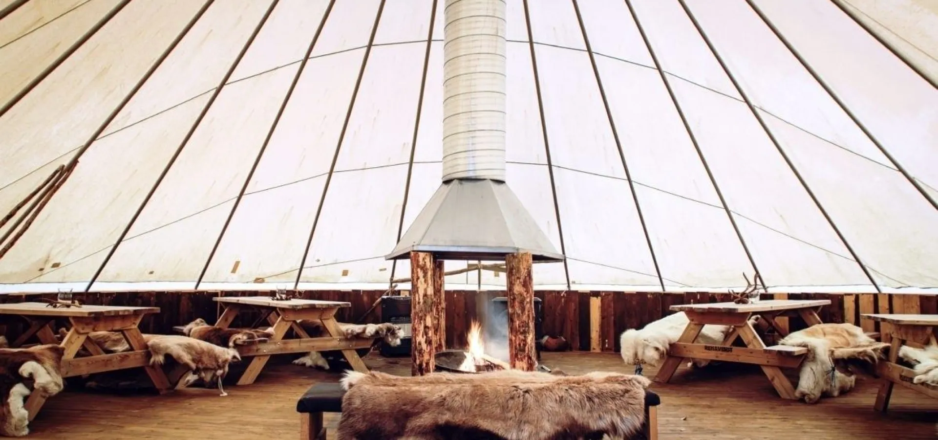 Lyngenfjord Hotel
