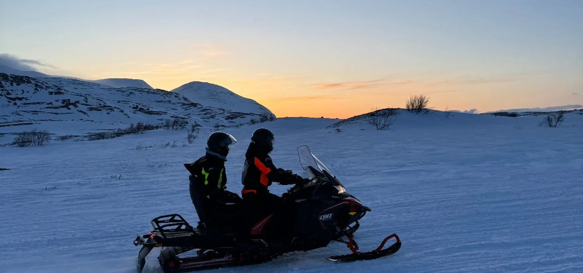 Avgang TROMSØ: Skutertur i vakre Skibotndalen - lunsj først
