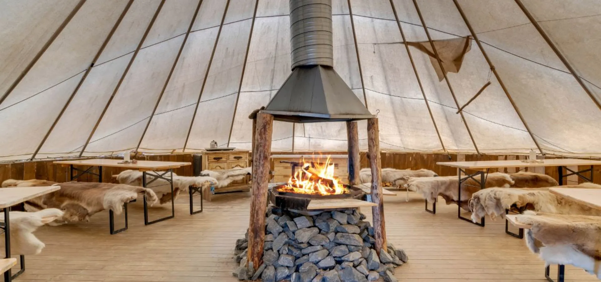 Opplev Samisk Kultur - ettermiddagsbesøk vinter - Skibotn