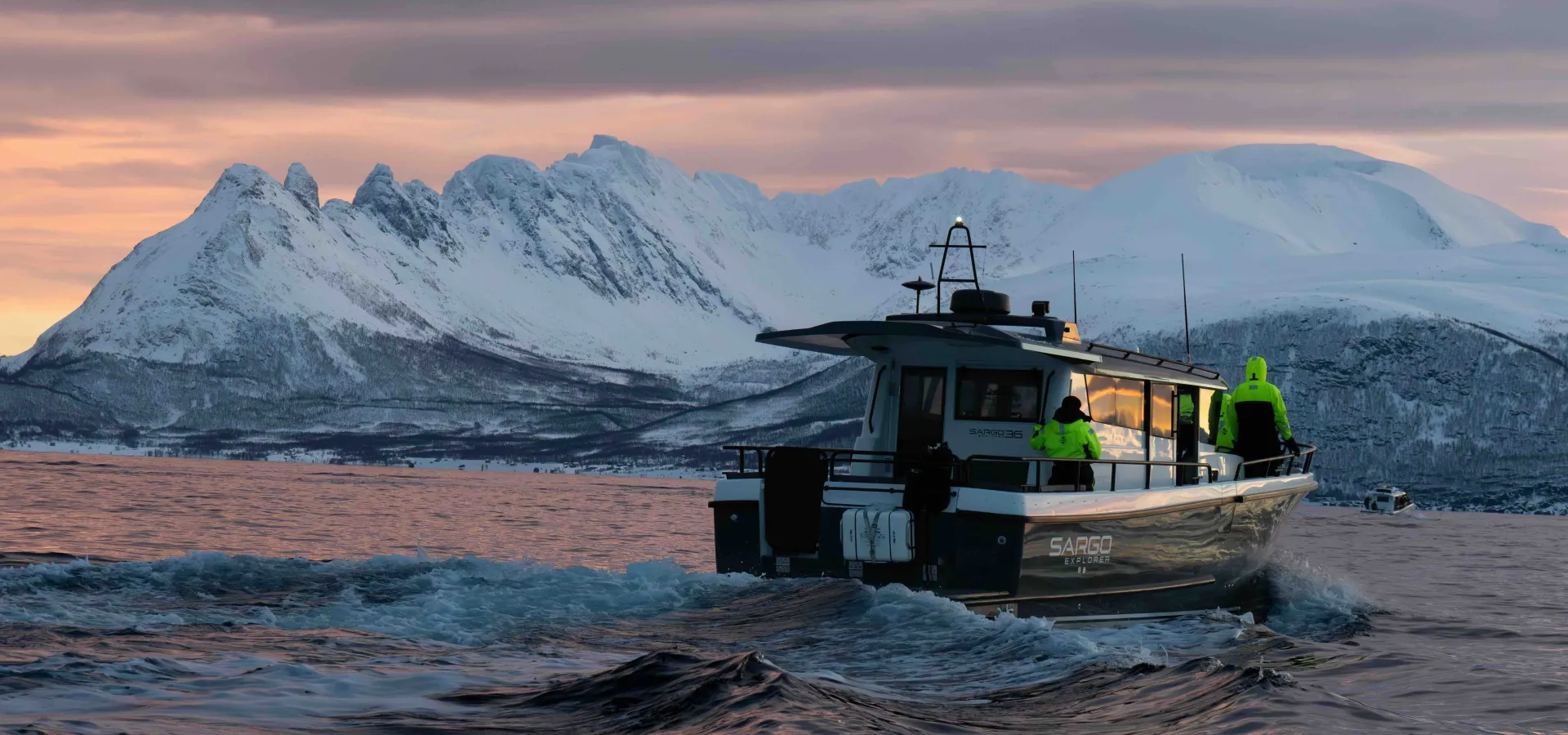 Lyngen Boats: fjordcruise og arktiske opplevelser i Nord‑Norge