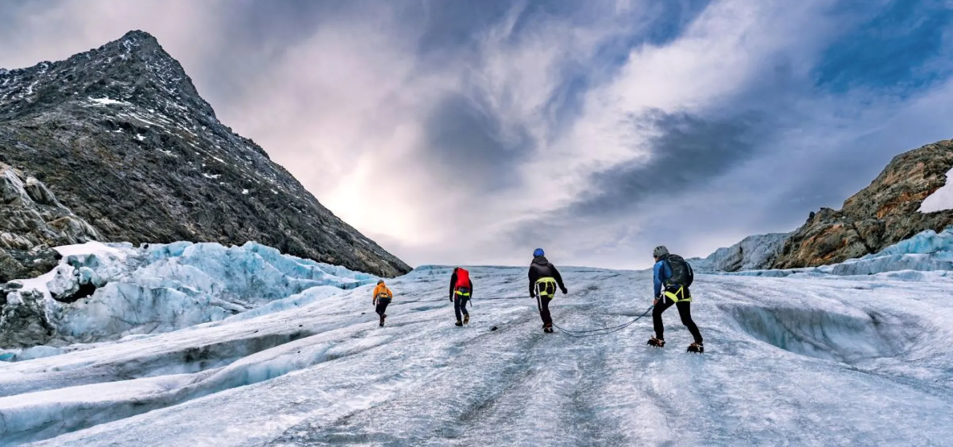  Tur til Steindalen med brevandring på Steindalsbreen - Lyngen Outdoor Experiences