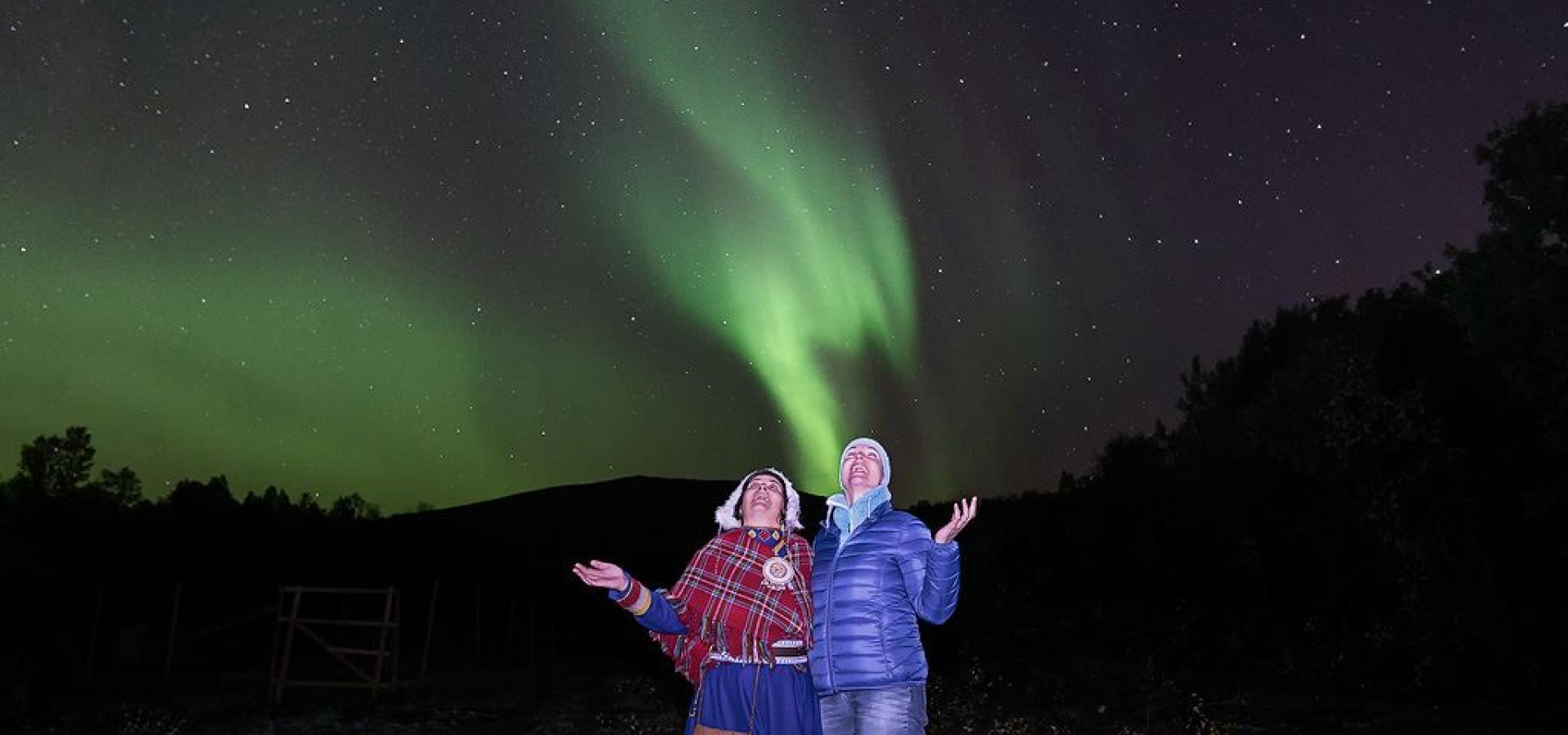 Jakten på nordlyset med gjengen fra Sami Camp - startpunkt Tromsø
