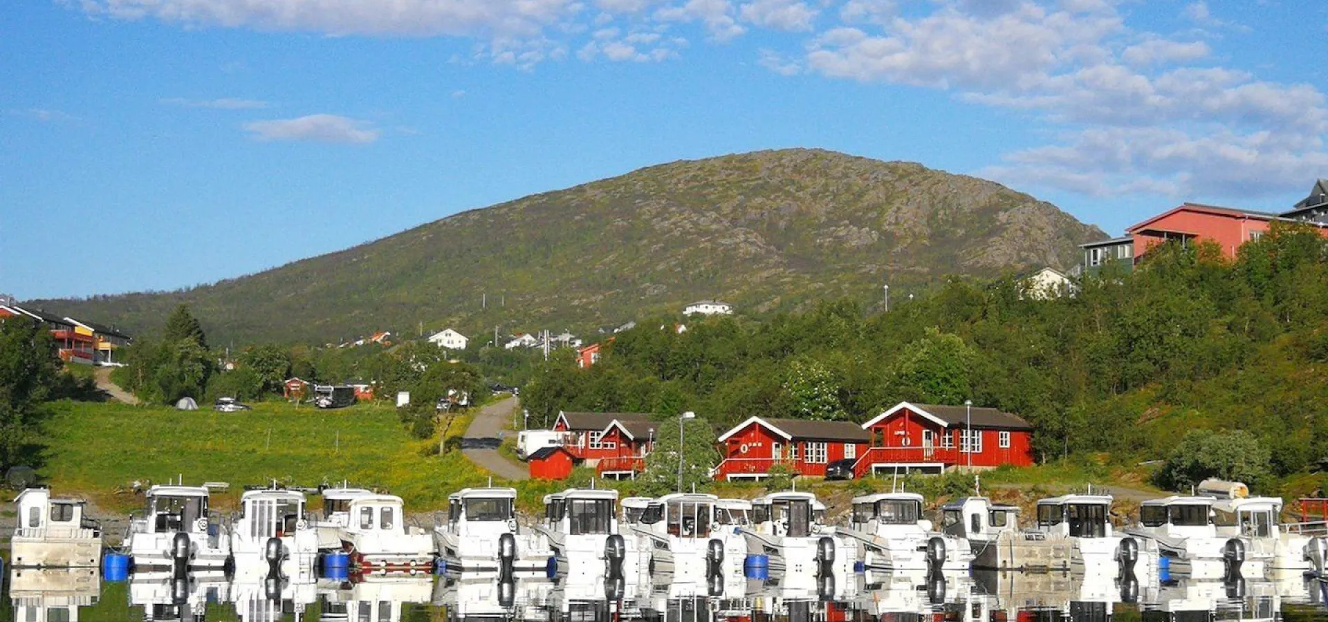 Skjervøy Lodge Fiskecamp As
