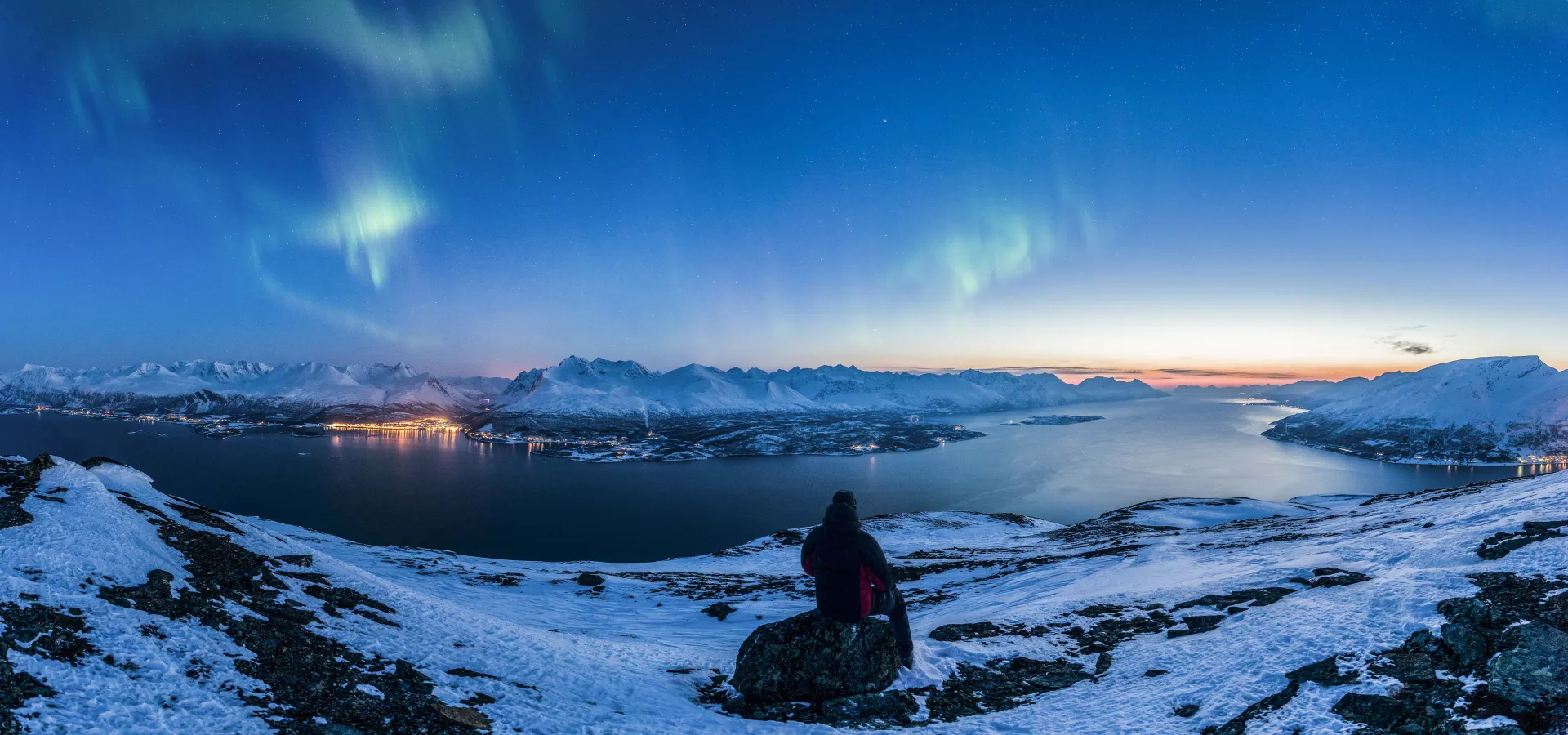 Nordlys over Lyngenfjorden