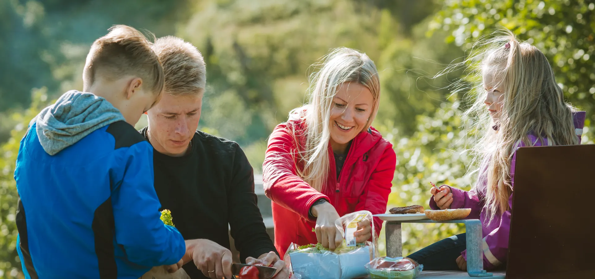 Familie i Lyngenfjord sommer