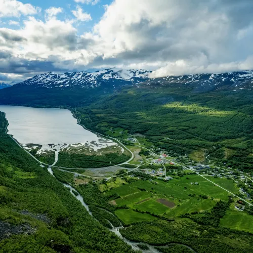 Birtavarre from a bird perspective