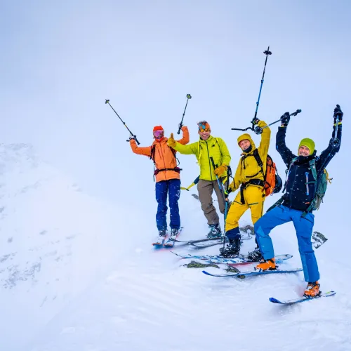 Happy skiiers in Kåfjord