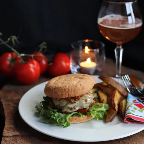 Burger at Solvind Restaurant, Lyngen North