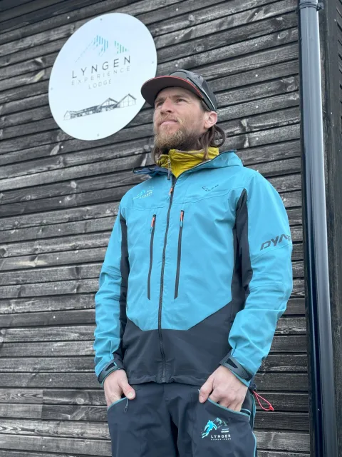 The Lyngen Mountain Guides - Ascent Descent