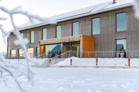 Cahkal Hotel