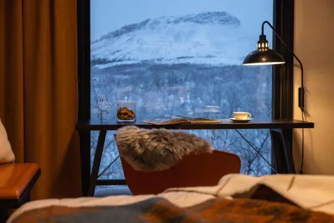 Cahkal Hotel