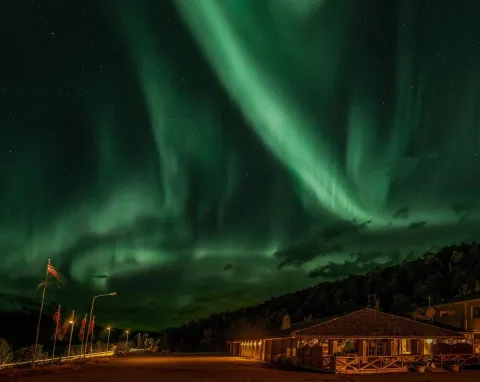 Lyngenfjord Hotel