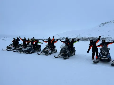 Avgang Lyngenfjord Hotel: Skutertur i vakre Skibotndalen 