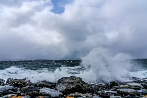 Eksklusiv foto vandring i Lyngen: Fang den nordnorske naturen med en profesjonell fotograf