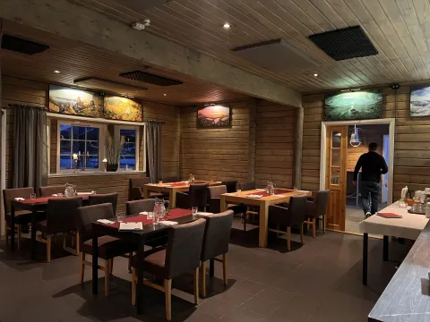 Sjøbukafeen - Manndalen Sjøbuer