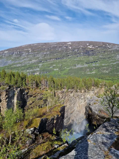 Husky vandring til Sarafossen - Horisont Husky