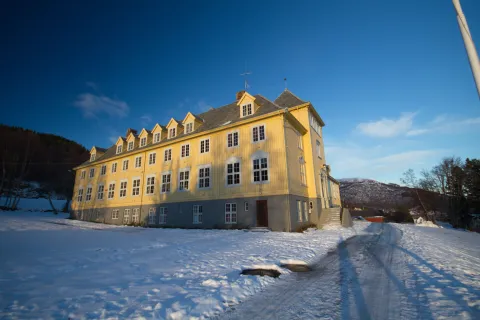 Solhov