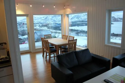 Visit Årviksand - Hytter