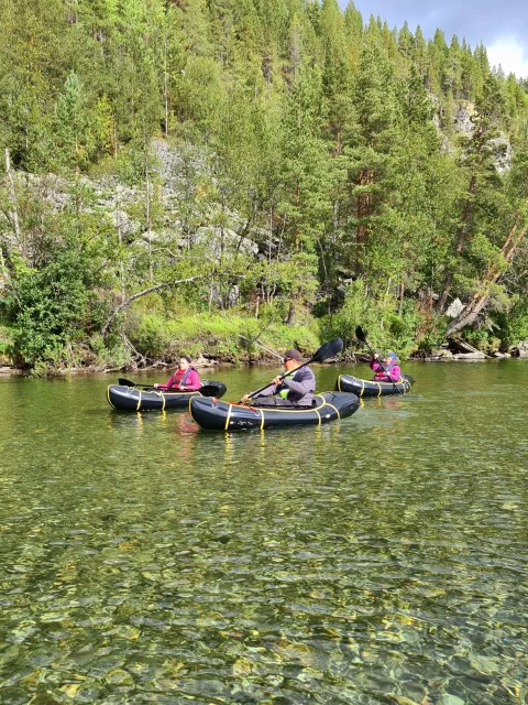 Packraft Reisa river