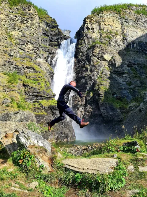 Elvebåtsafari til Mollisfossen - Reisa Nasjonalpark