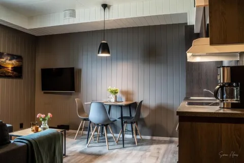 Alpan Apartments