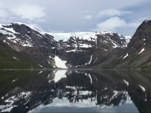 Jøkelfjordbreen - Explore 70 Degrees