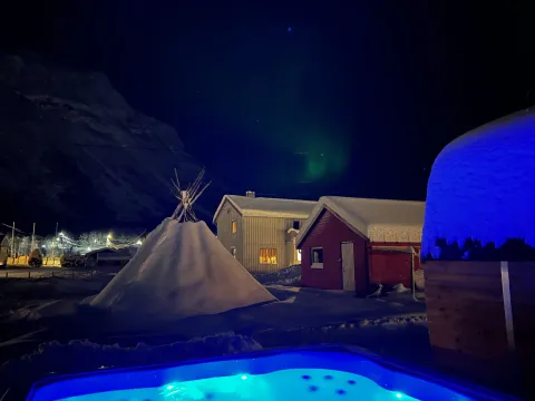 Jacuzzi og Sauna Alpan Apartments